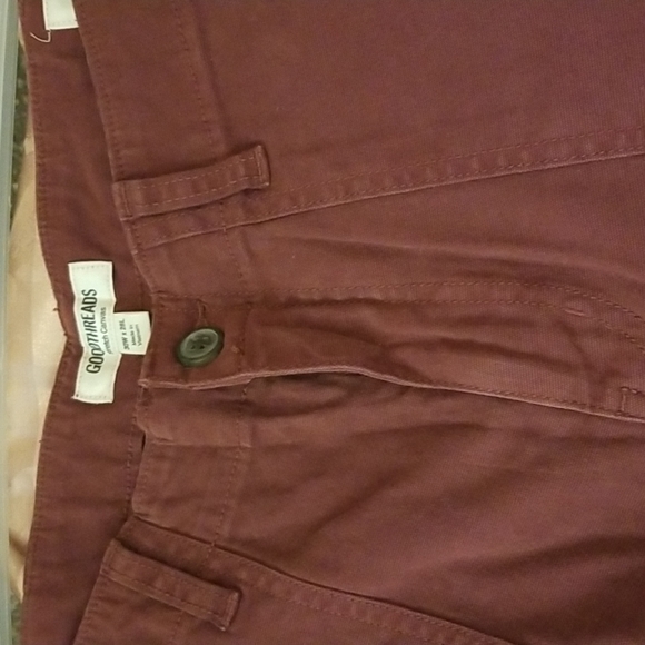 Good Threads  Athletic size 30W X 28L - Picture 2 of 11